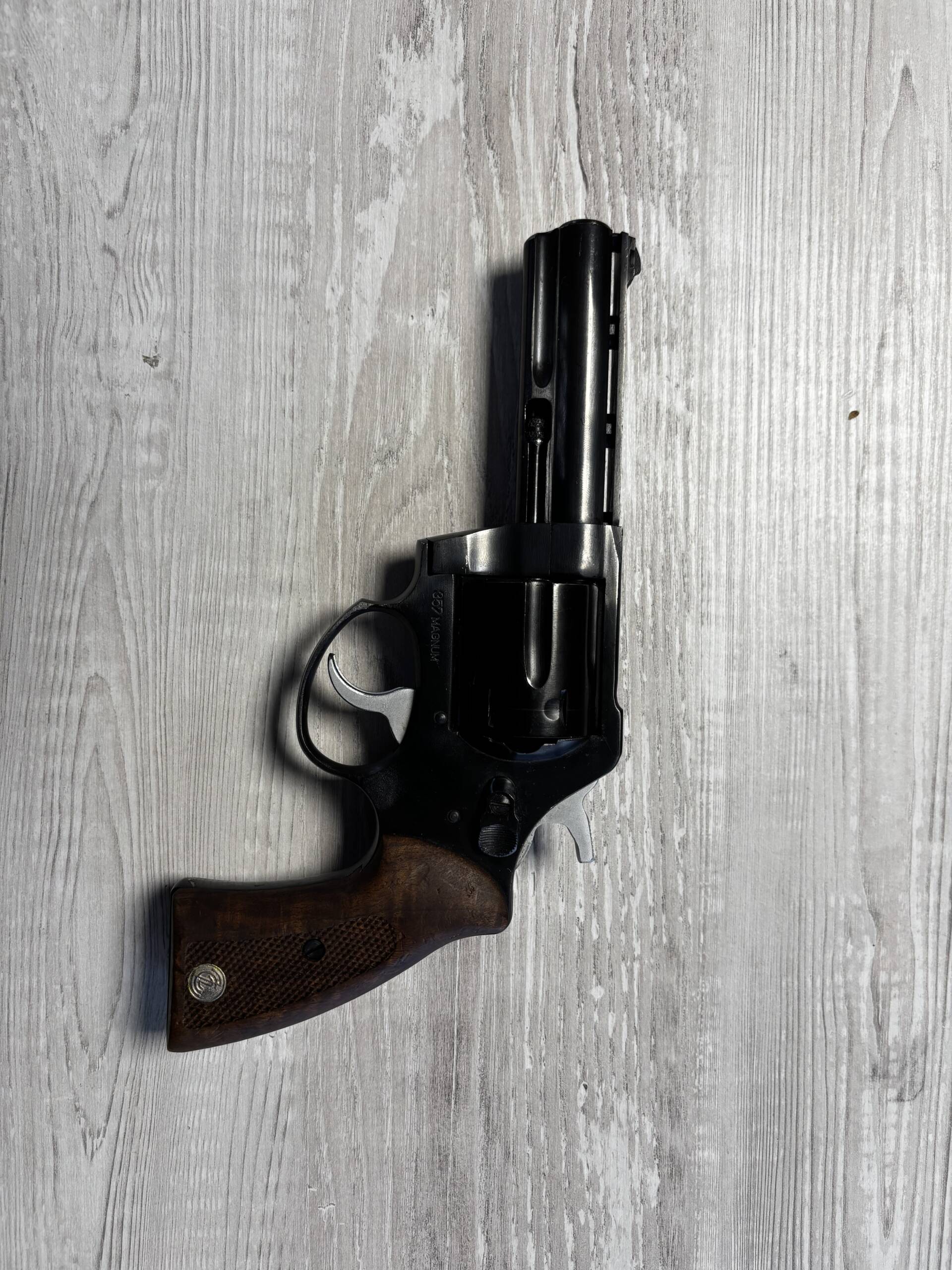 ZASTAVA M83